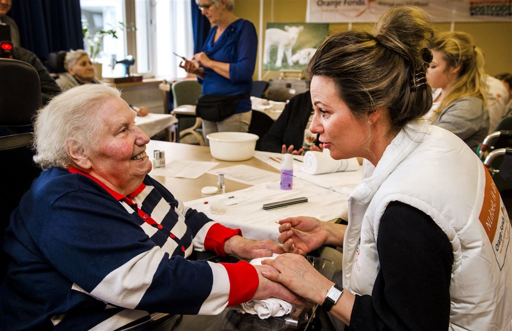 legt ouderen in de watten Vorsten
